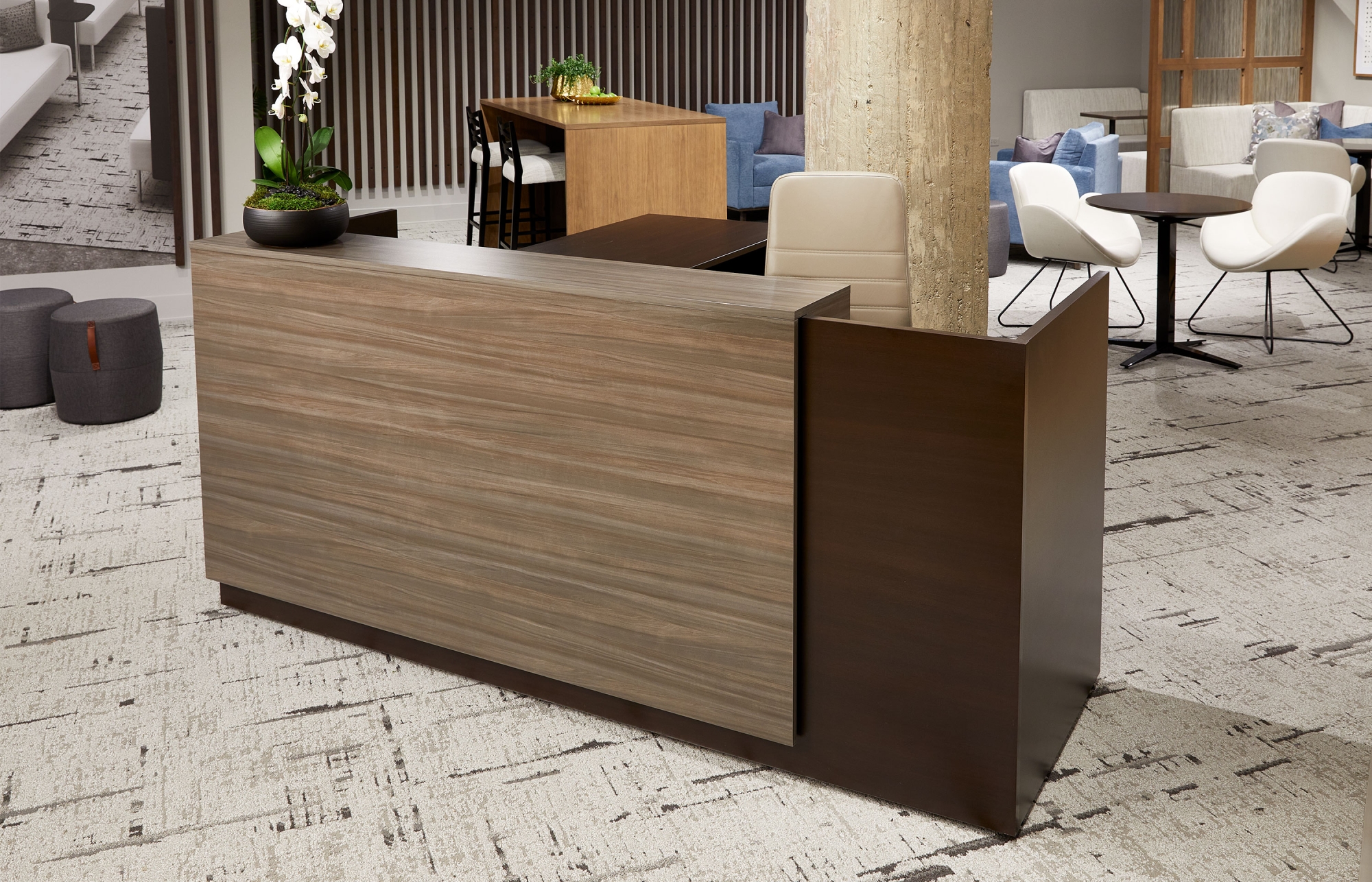 Indiana Furniture Chicago 2022 CanvasReception KickStart Cluch_Spirit Tri-One