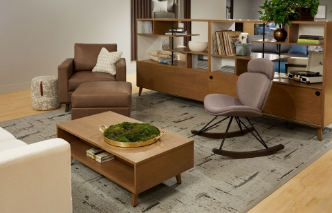  Indiana Furniture Chicago 2022 Iconic Plush Cush Spirit KickStart